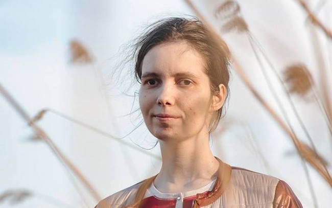Ольга Брагина. Рецензия в книжной хронике журнала «Воздух» Ольга Брагина. Рецензия в книжной хронике журнала «Воздух»